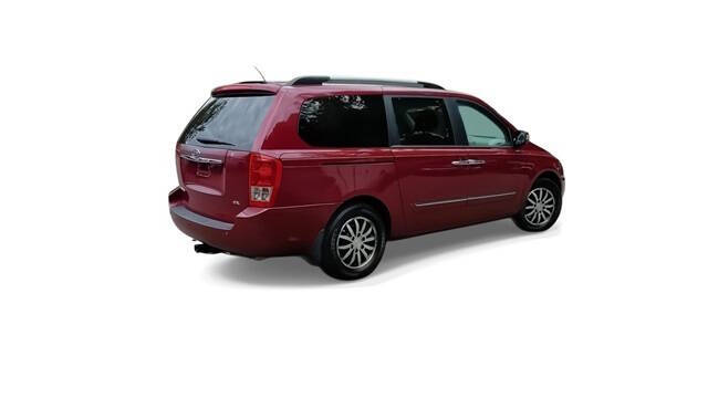 2012 Kia Sedona for sale at Bowman Auto Center in Clarkston, MI