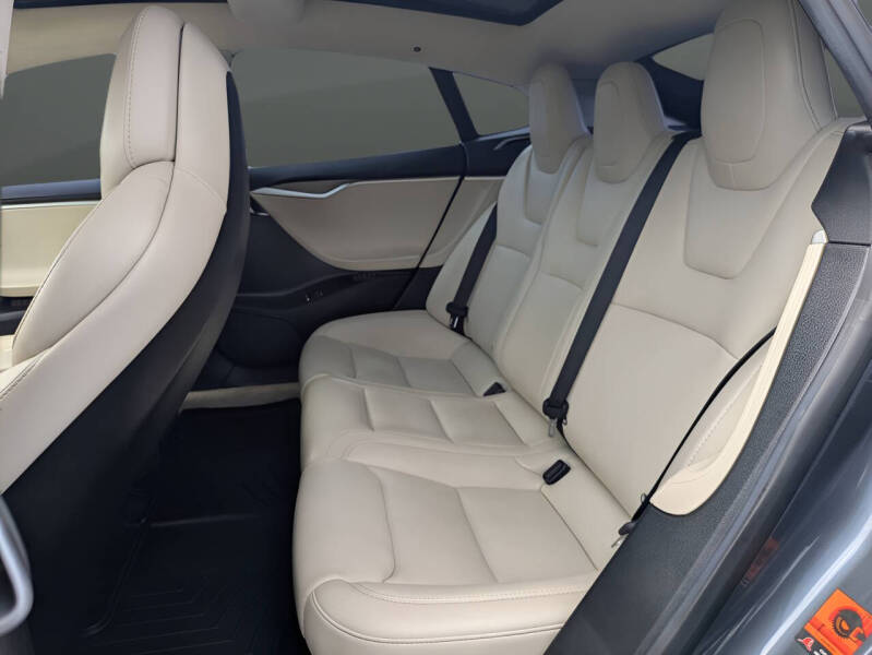 2018 Tesla Model S 75D