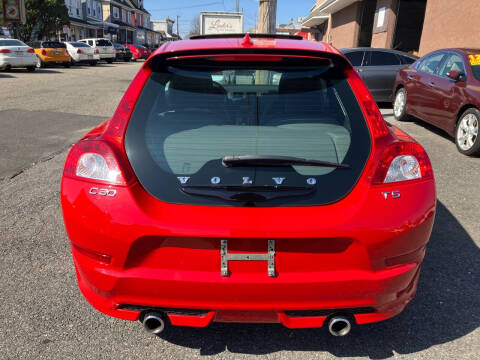 2011 Volvo C30 T5 R-Design