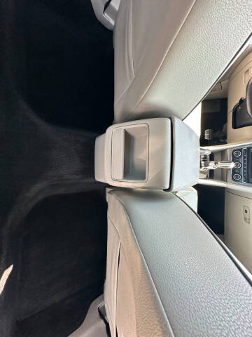 2017 Volkswagen Passat 1.8T R-Line