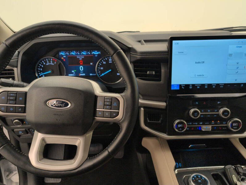 2024 Ford Expedition MAX XLT