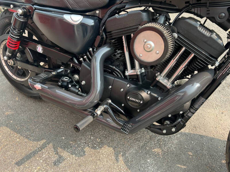 2021 Harley-Davidson IRONe12