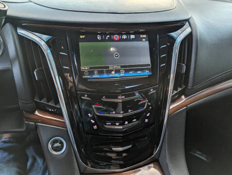 2016 Cadillac Escalade ESV Luxury Collection