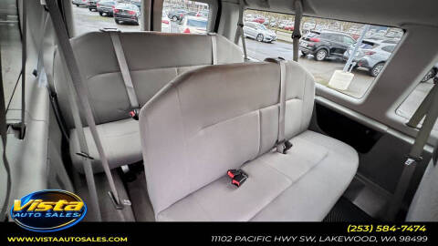 2013 Ford E-Series E-350 SD XLT