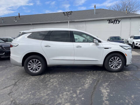 2024 Buick Enclave Essence