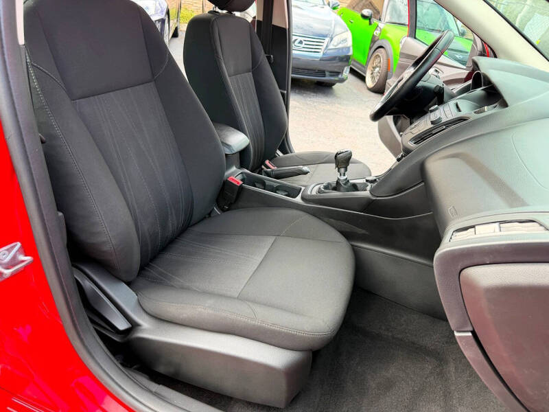 2015 Ford Focus SE