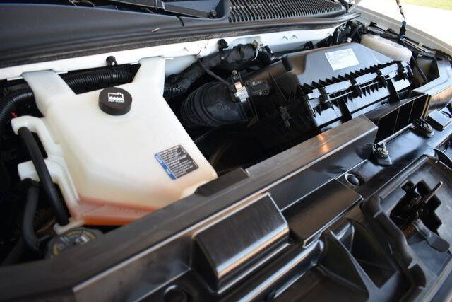 2023 Chevrolet Express 2500