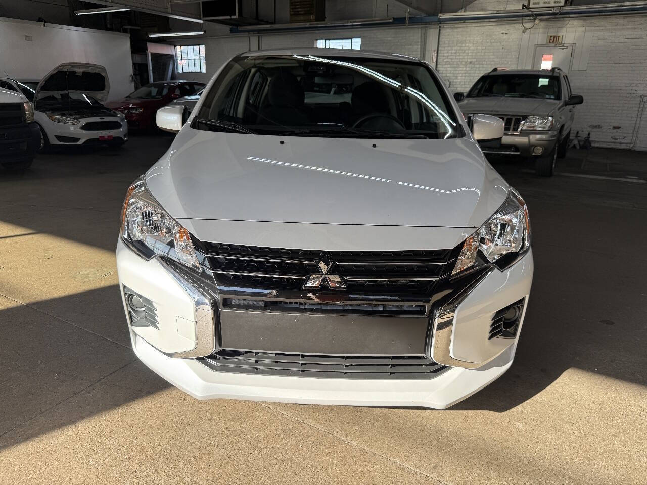 White 2024 Mitsubishi Mirage ES ES 4dr Hatchback 2