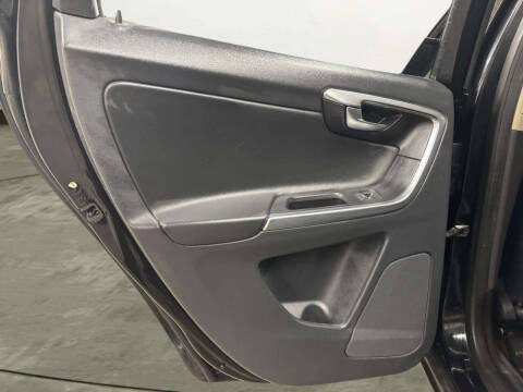 2013 Volvo XC60 3.2
