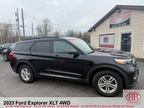 2023 Ford Explorer XLT