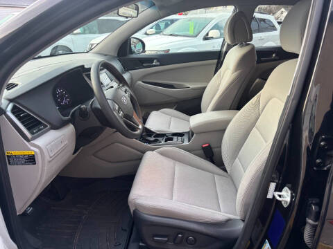 2017 Hyundai Tucson SE