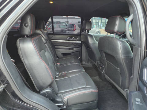 2017 Ford Explorer Sport