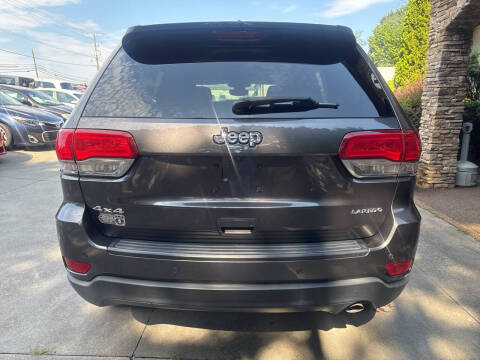 2018 Jeep Grand Cherokee Laredo