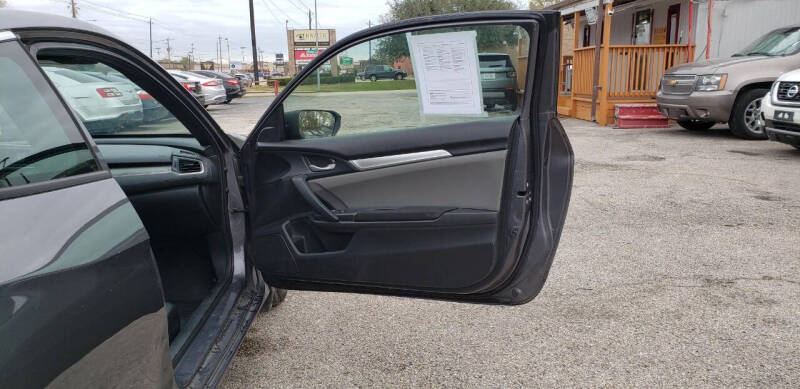 2016 Honda Civic LX-P