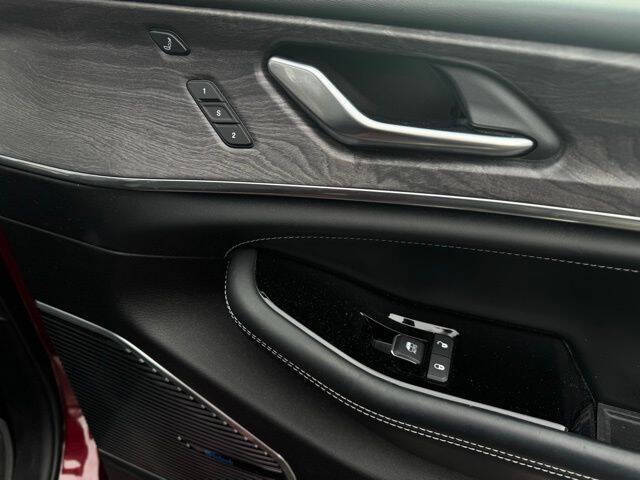 2022 Jeep Grand Cherokee Overland