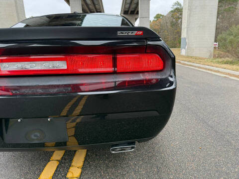 2010 Dodge Challenger SRT8