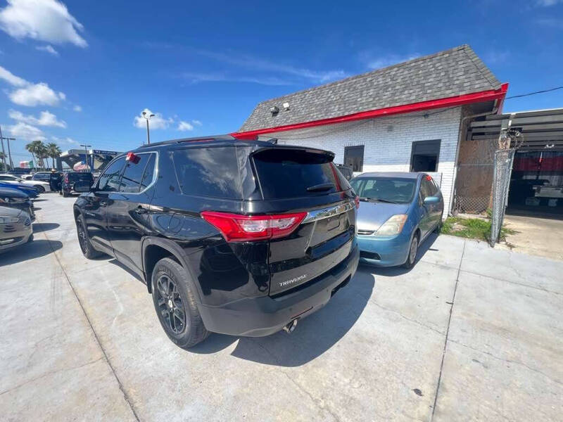2020 Chevrolet Traverse LT Leather
