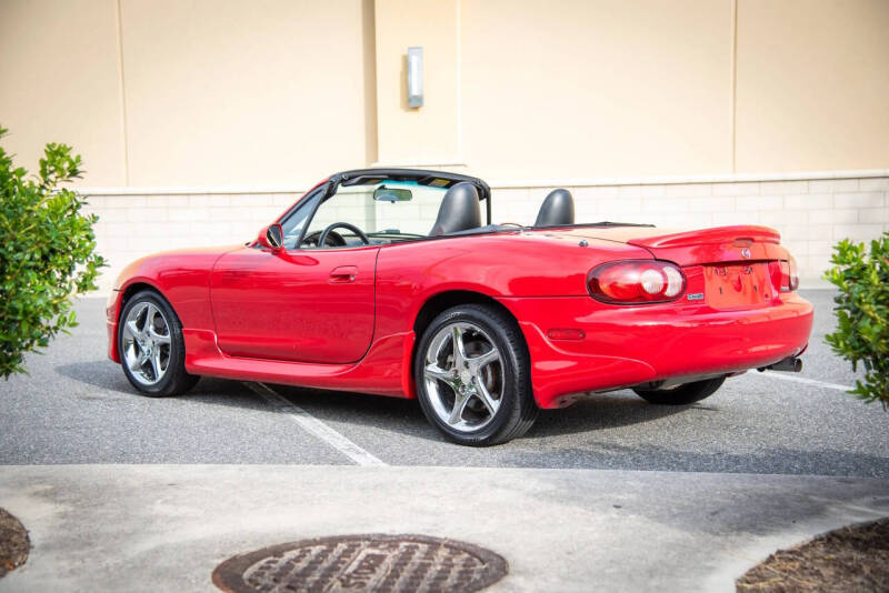 2003 Mazda MX-5 Miata