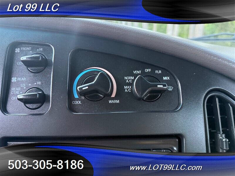 2000 Ford E-Series E-350 SD