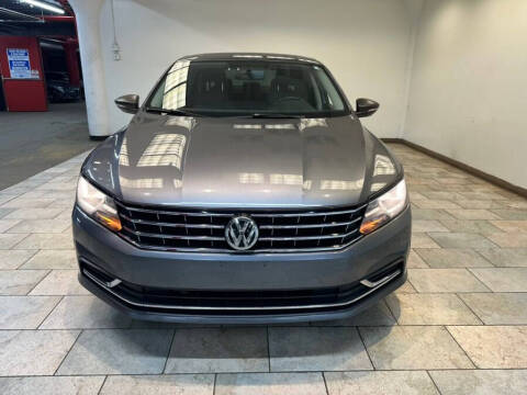 2018 Volkswagen Passat 2.0T SE
