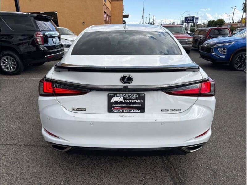2019 Lexus ES 350