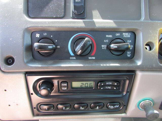 2002 Sterling M8500 Acterra