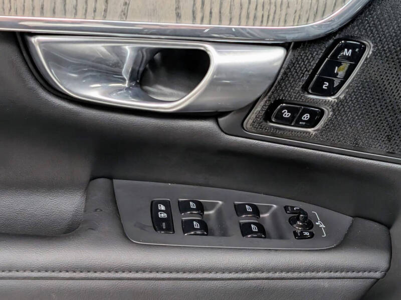 2024 Volvo V90 Cross Country B6 Plus