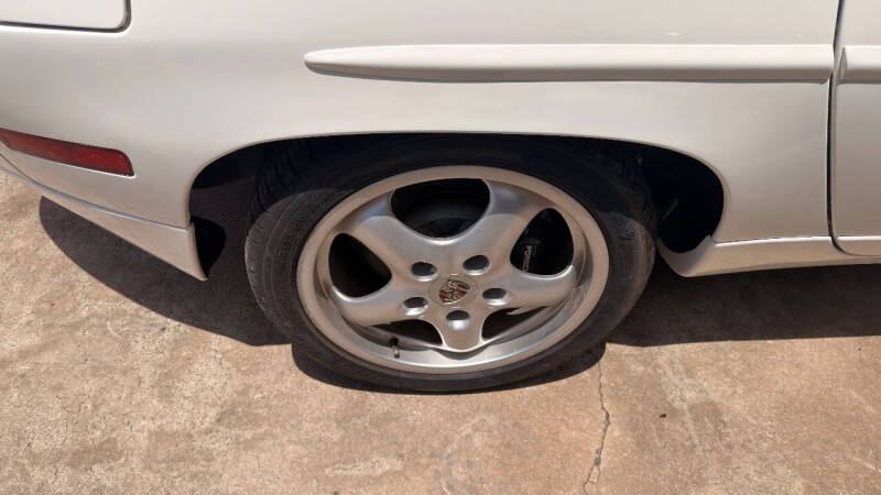 1988 Porsche 928 S4