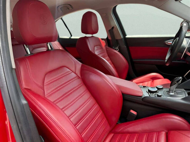 2019 Alfa Romeo Giulia Ti