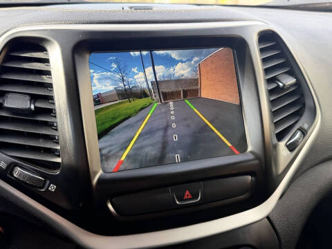 2018 Jeep Cherokee Latitude Plus