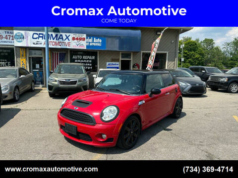 2010 MINI Cooper for sale at Cromax Automotive in Ann Arbor MI