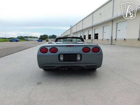 2004 Chevrolet Corvette
