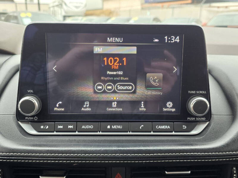 2023 Nissan Rogue SV