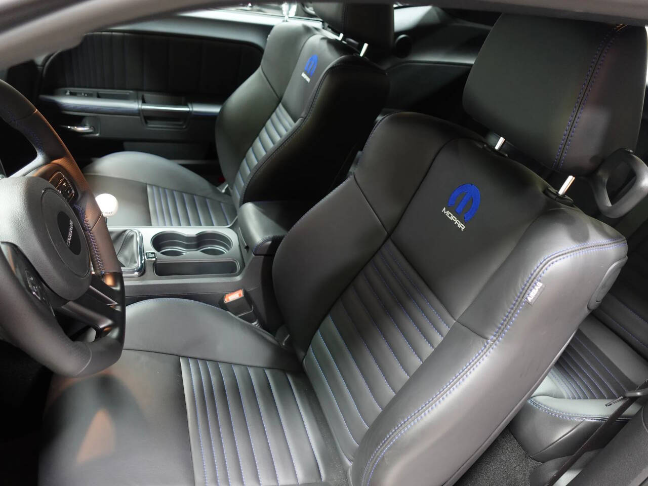 2014 Dodge Challenger 28