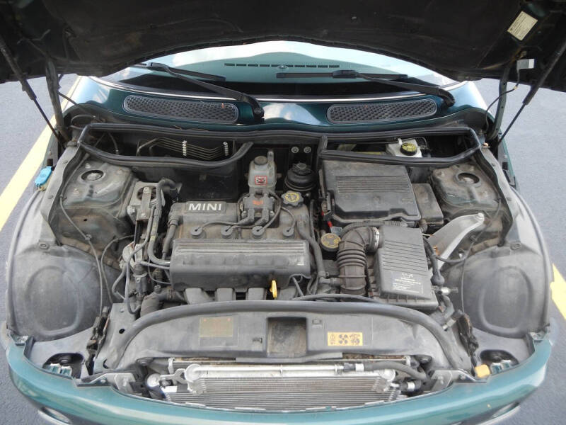 2004 MINI Cooper