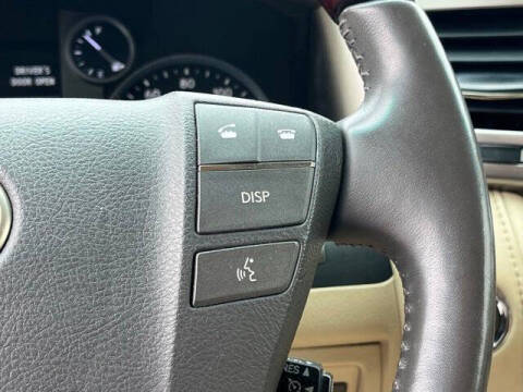 2013 Lexus LX 570