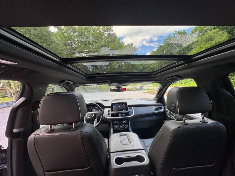 2021 GMC Yukon XL SLT