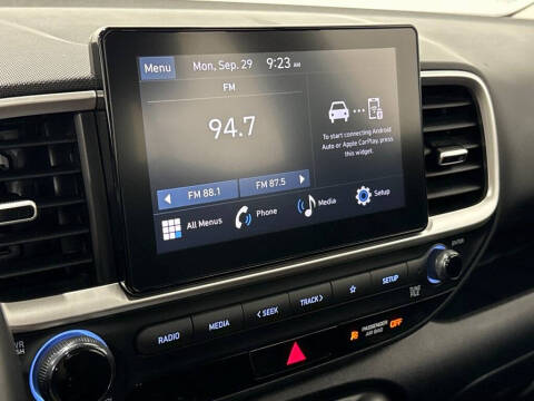 2023 Hyundai Venue SEL