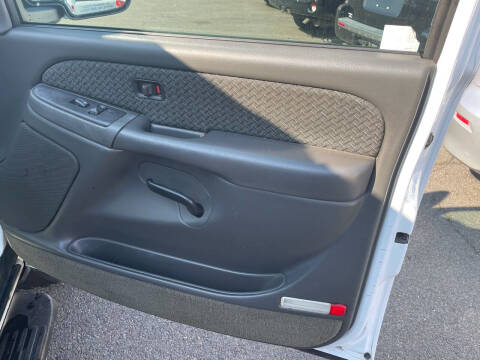 2004 Chevrolet Avalanche 2500