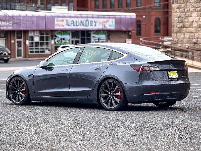 2020 Tesla Model 3 Performance