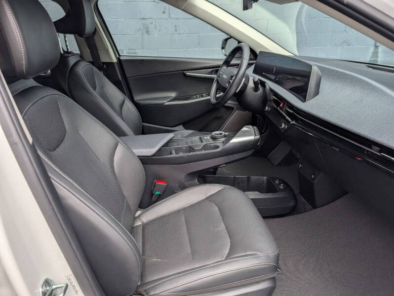 2024 Kia EV6 Wind