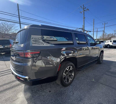 2024 Jeep Wagoneer L Series III