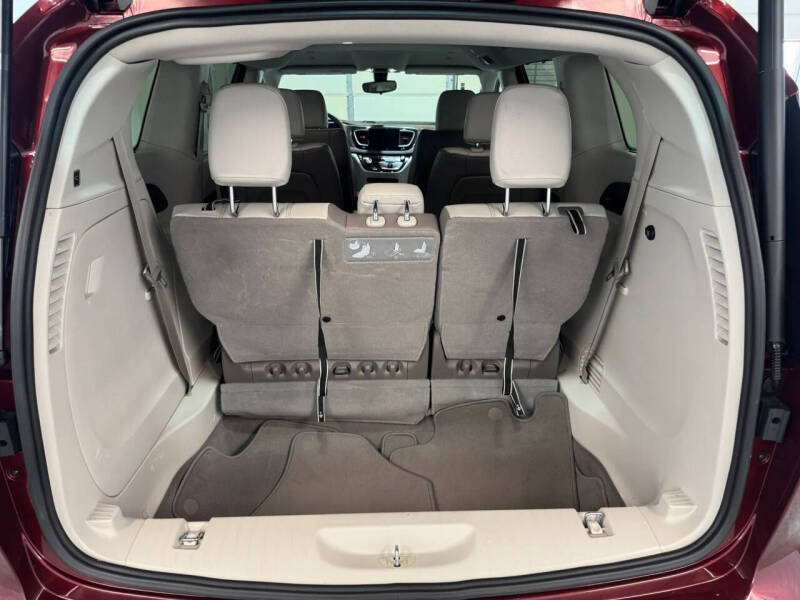 2018 Chrysler Pacifica Touring L