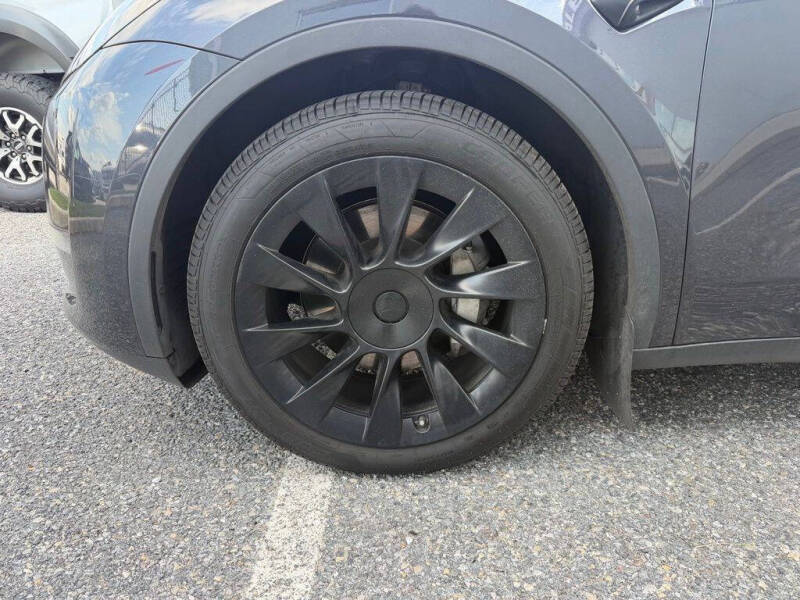 2024 Tesla Model Y Long Range