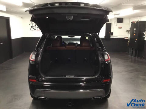 2019 Jeep Cherokee Overland