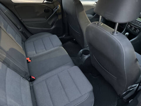 2011 Volkswagen Golf 2.5L