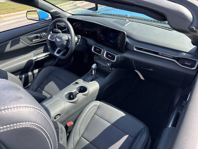 2025 Ford Mustang EcoBoost Premium