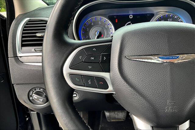 2018 Chrysler 300 Limited