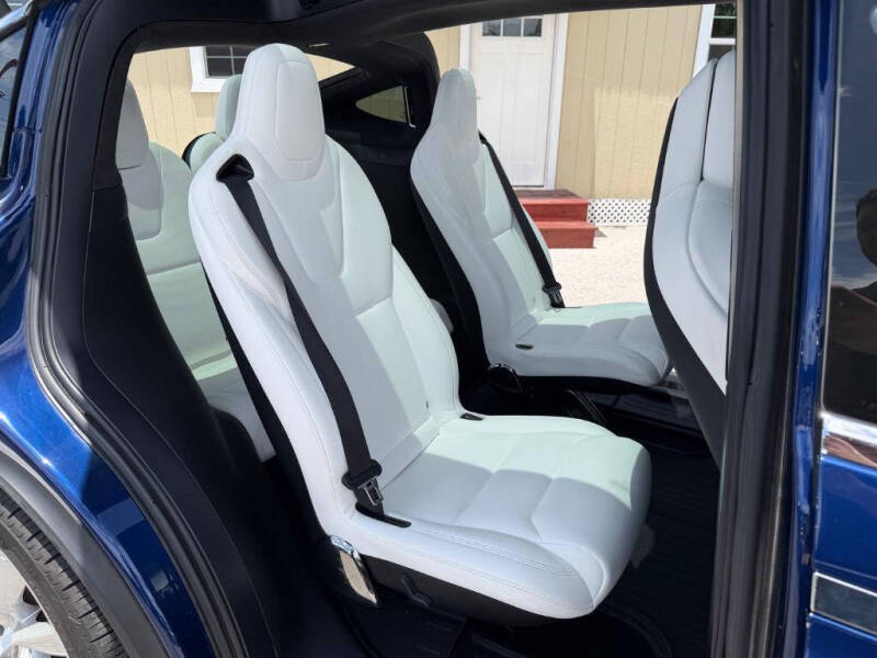 2017 Tesla Model X 75D
