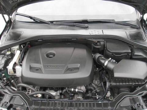 2018 Volvo V60 Cross Country T5 Premier